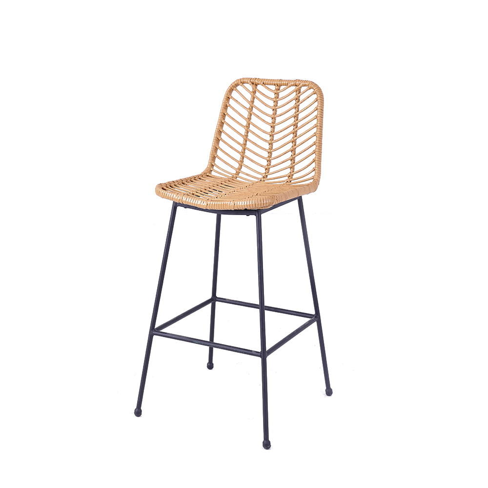 Уличные барные стулья из ротанга, плетеные стулья с высотой стойки и черной металлической рамой